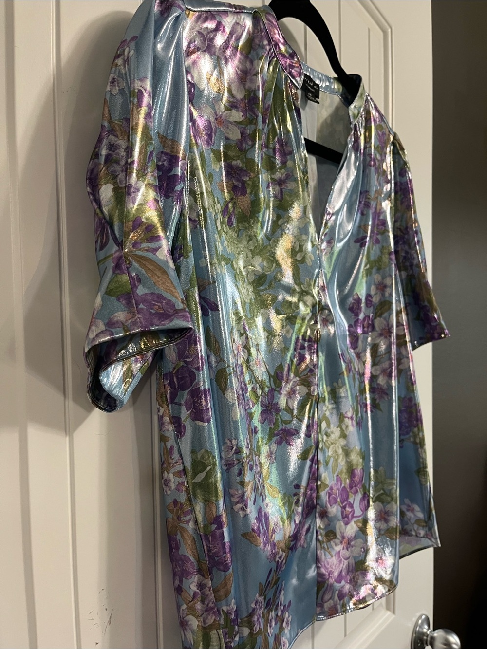 Current Air Los Angeles Metallic Top Sz XS Anthropologie Brand Floral Shine - Picture 4 of 6
